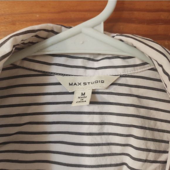 MAX STUDIO | Striped Button Down Top - Picture 5 of 5